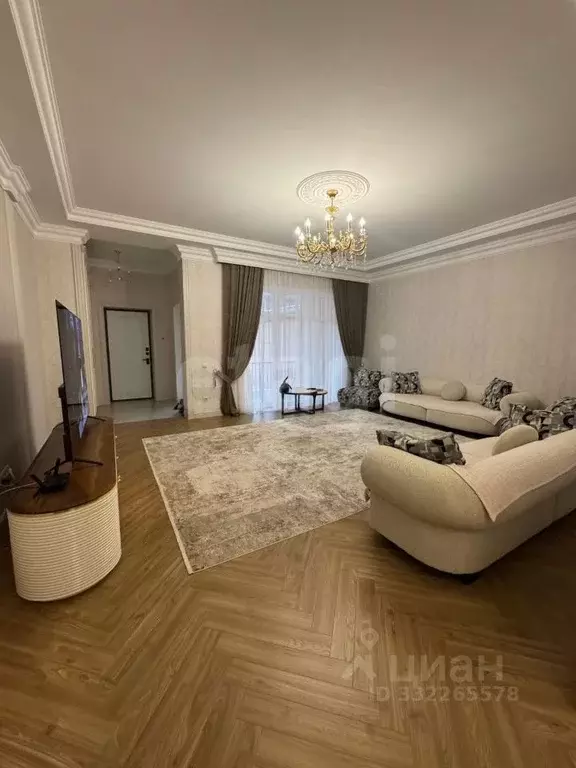 Дом в Дагестан, Махачкала ул. Асиятилова, 7А (200 м) - Фото 1