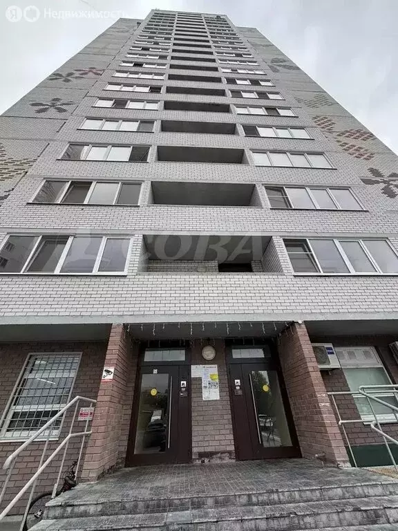 Квартира-студия: Тюмень, Таврическая улица, 9к1 (34 м) - Фото 1