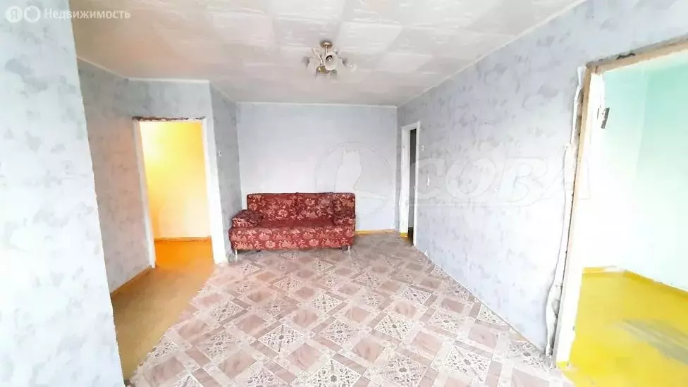 2-комнатная квартира: Тюмень, улица Мельникайте, 97 (44.5 м) - Фото 1