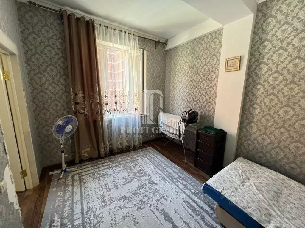 2-к кв. Дагестан, Махачкала ул. Абдулхамида Юсупова (75.0 м) - Фото 0