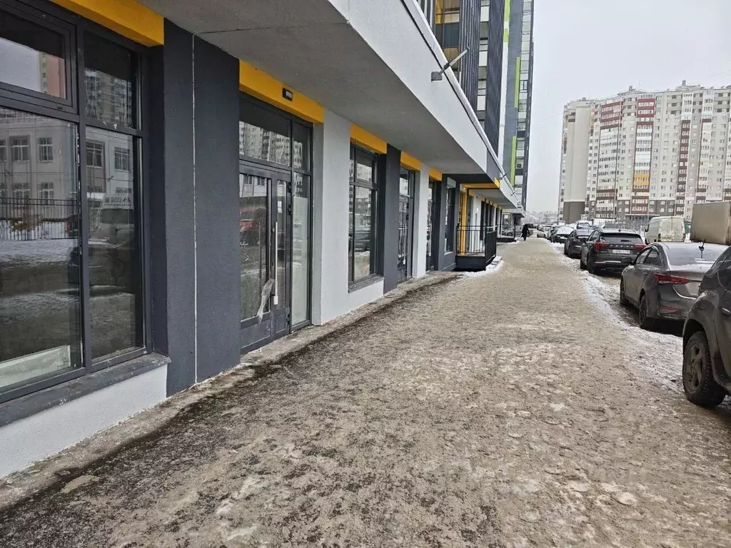 Помещение свободного назначения в Санкт-Петербург пос. Шушары, ул. ... - Фото 1