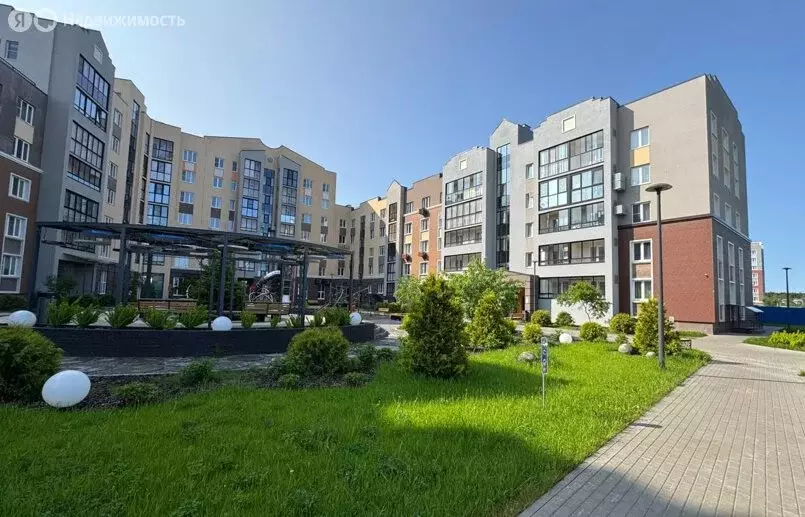 3-комнатная квартира: Киров, улица Дмитрия Козулева, 5 (60 м) - Фото 1