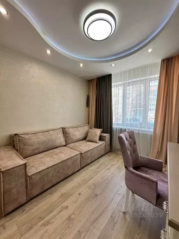 3-к кв. Кировская область, Киров просп. Строителей, 17к1 (70.0 м) - Фото 1