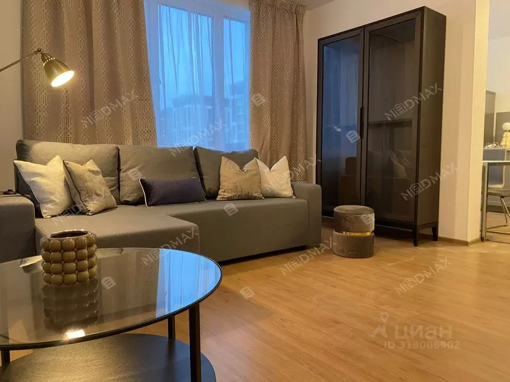 3-к кв. Санкт-Петербург наб. Черной речки, 3к2 (75.0 м) - Фото 0