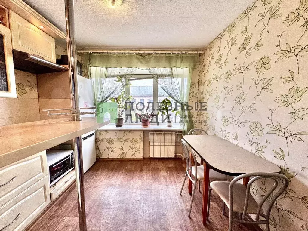 3-к. квартира, 47,6 м, 4/4 эт. - Фото 1