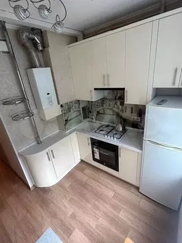 2-к. квартира, 48 м, 4/5 эт. - Фото 0