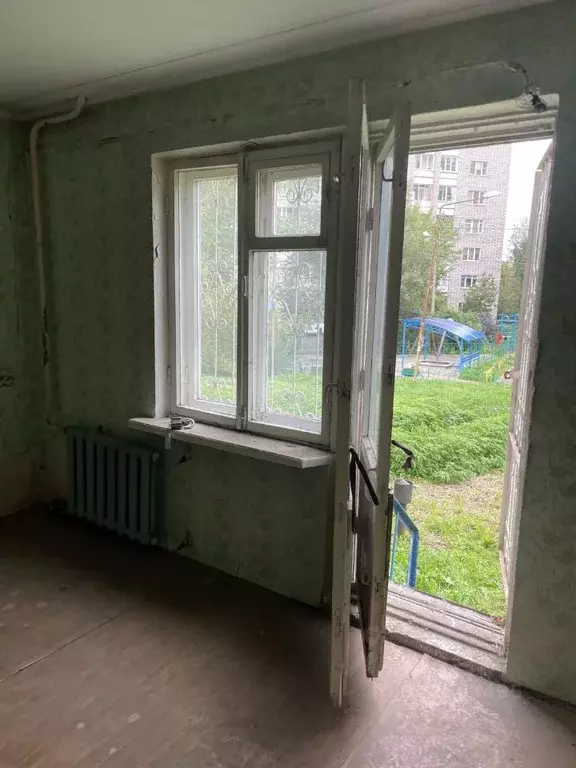 Помещение свободного назначения в Красноярский край, Красноярск просп. ... - Фото 0