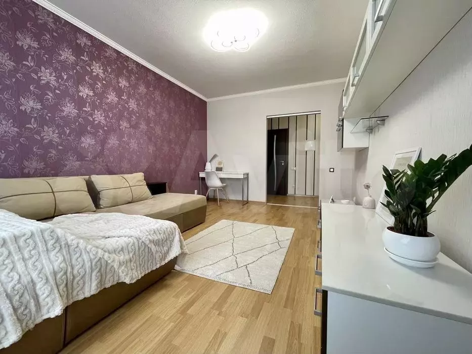 1-к. квартира, 41 м, 6/9 эт. - Фото 1