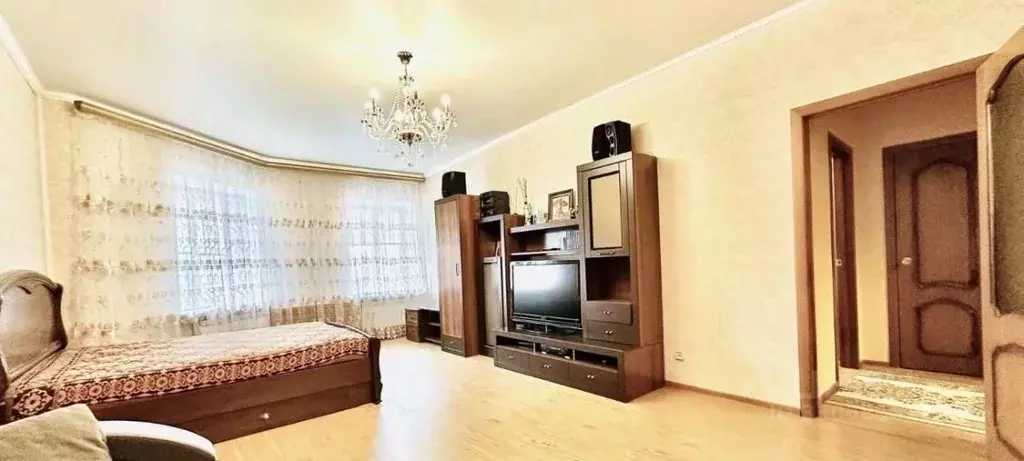 1-к кв. Белгородская область, Старый Оскол Южный мкр, 10А (36.9 м) - Фото 1