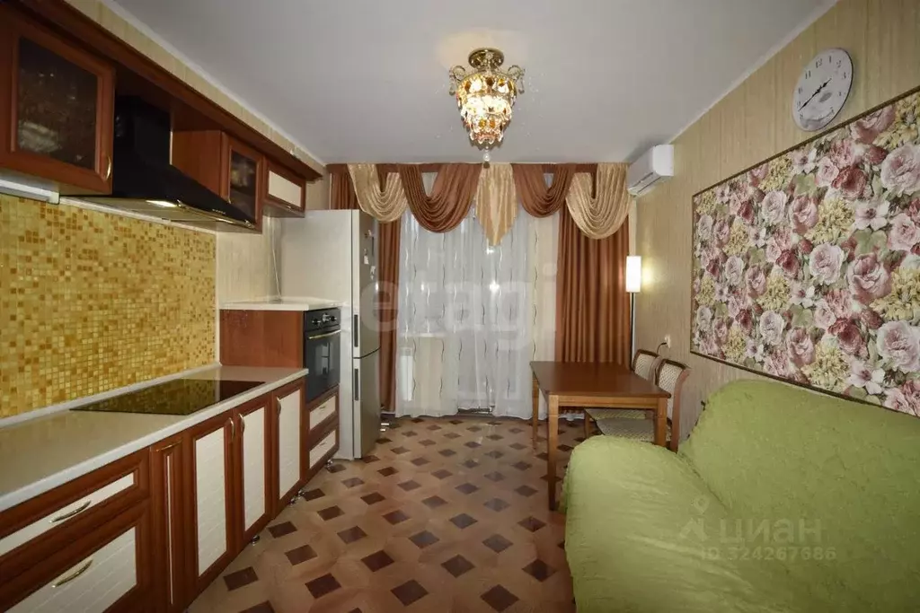 2-к кв. Оренбургская область, Оренбург Салмышская ул., 39 (66.0 м) - Фото 1