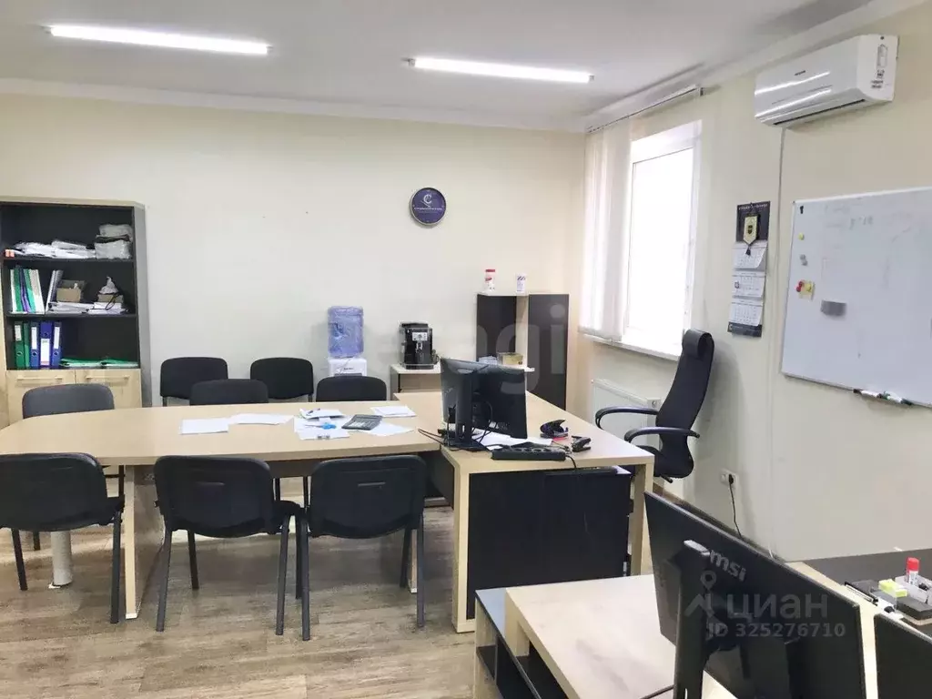 Офис в Крым, Симферополь ул. Генерала Васильева (36 м) - Фото 1