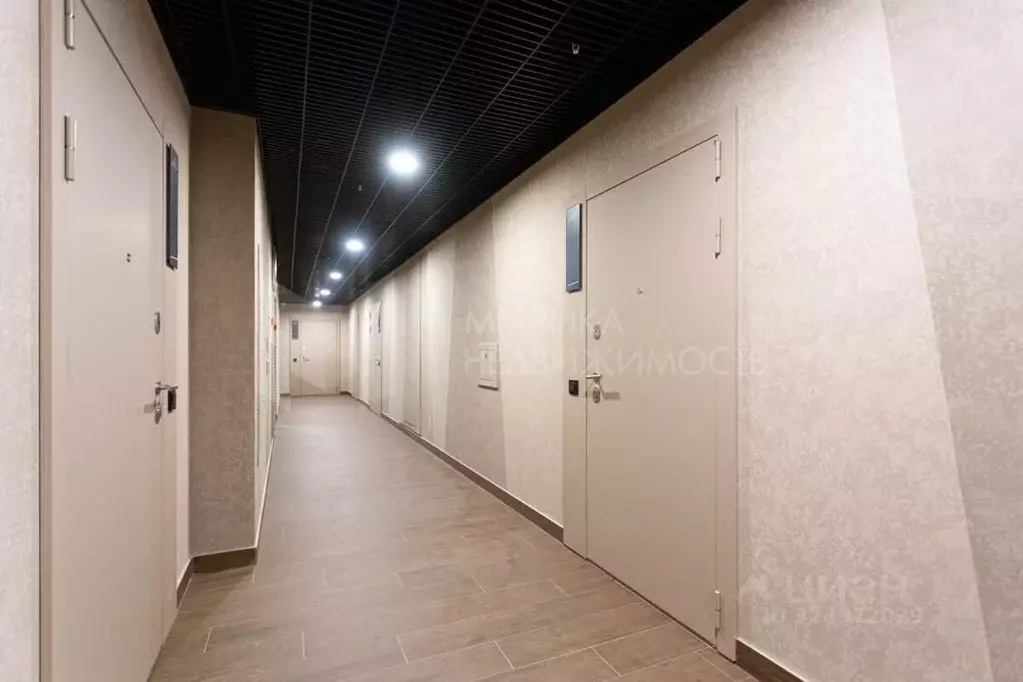 2-к кв. Тюменская область, Тюмень ул. Николая Машарова, 2 (74.1 м) - Фото 1