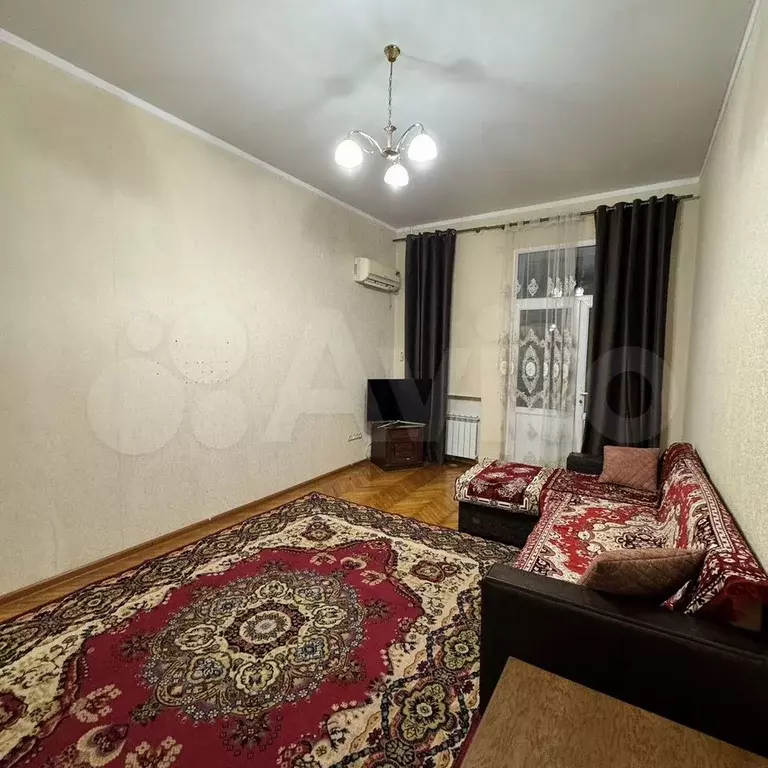 2-к. квартира, 60 м, 3/3 эт. - Фото 1