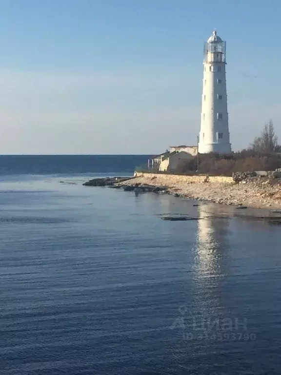 Участок в Крым, Черноморский район, Оленевское с/пос, с. Оленевка ул. ... - Фото 0