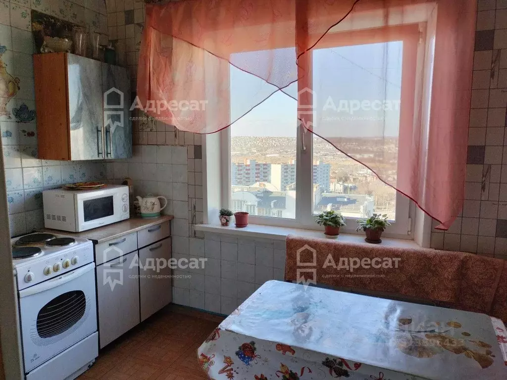 4-к кв. Волгоградская область, Волгоград ул. Сухова, 21 (85.7 м) - Фото 1