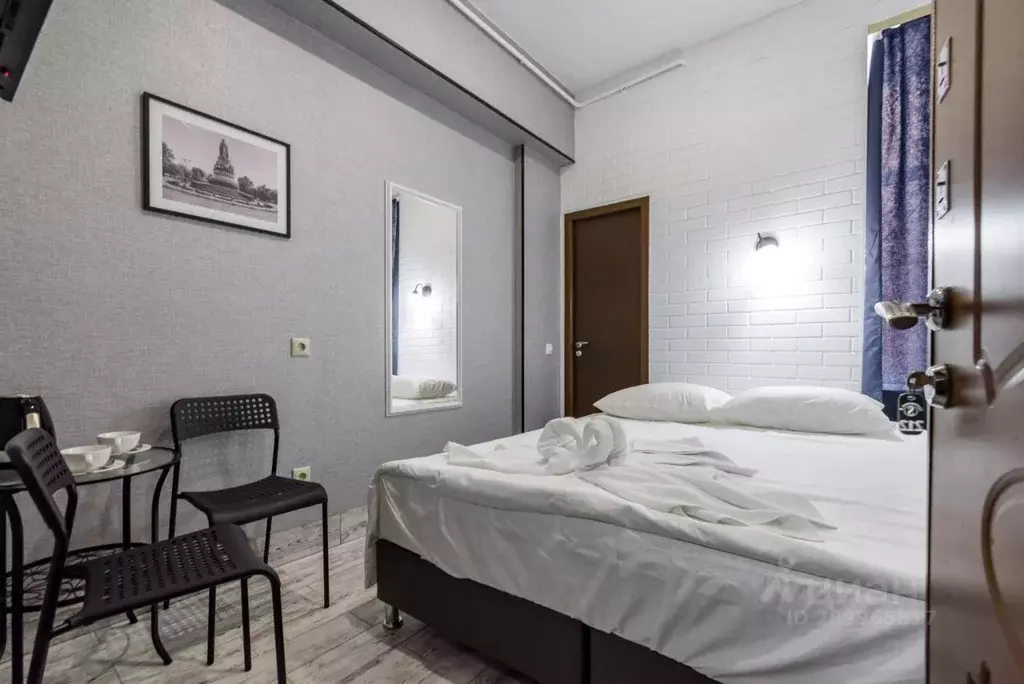 Комната Санкт-Петербург Гончарная ул., 8 (18.0 м) - Фото 1