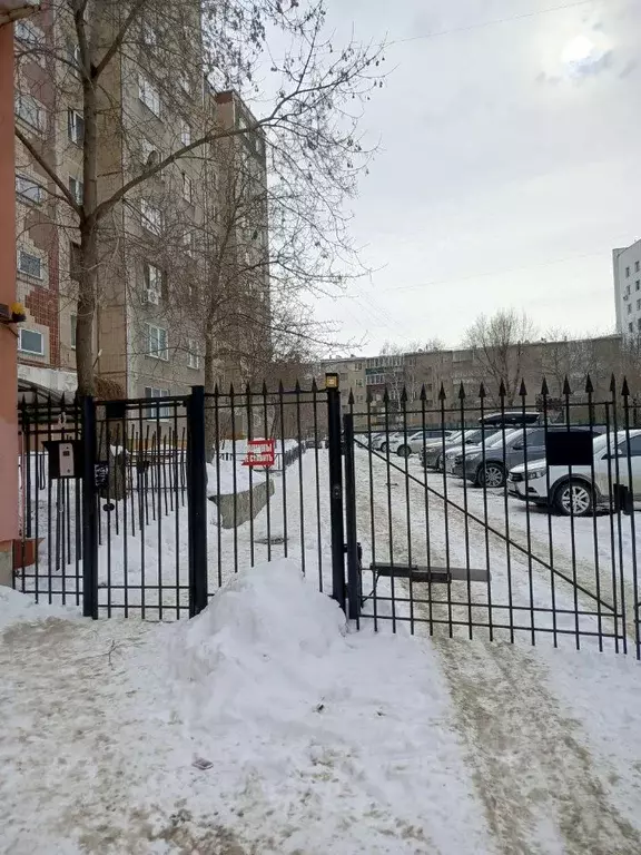 1-к кв. Челябинская область, Челябинск ул. Свободы, 141А (35.0 м) - Фото 1