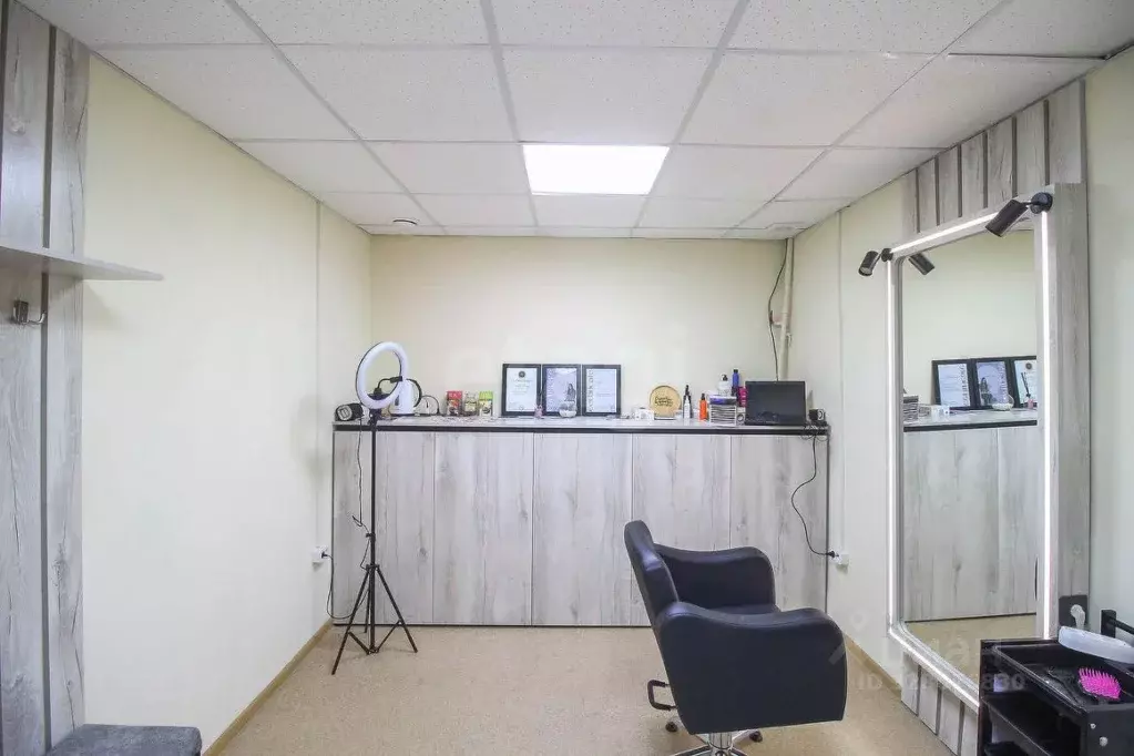 Офис в Алтайский край, Барнаул ул. 80-й Гвардейской Дивизии, 68 (11 м) - Фото 1