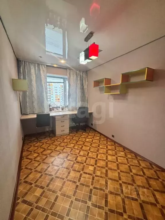 3-к кв. Ямало-Ненецкий АО, Новый Уренгой Юбилейный мкр, 1/2 (70.3 м) - Фото 1