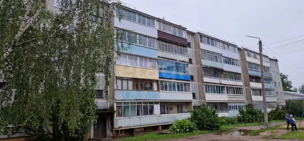 2-к кв. Тверская область, Бежецк Школьная ул., 1 (49.6 м) - Фото 1