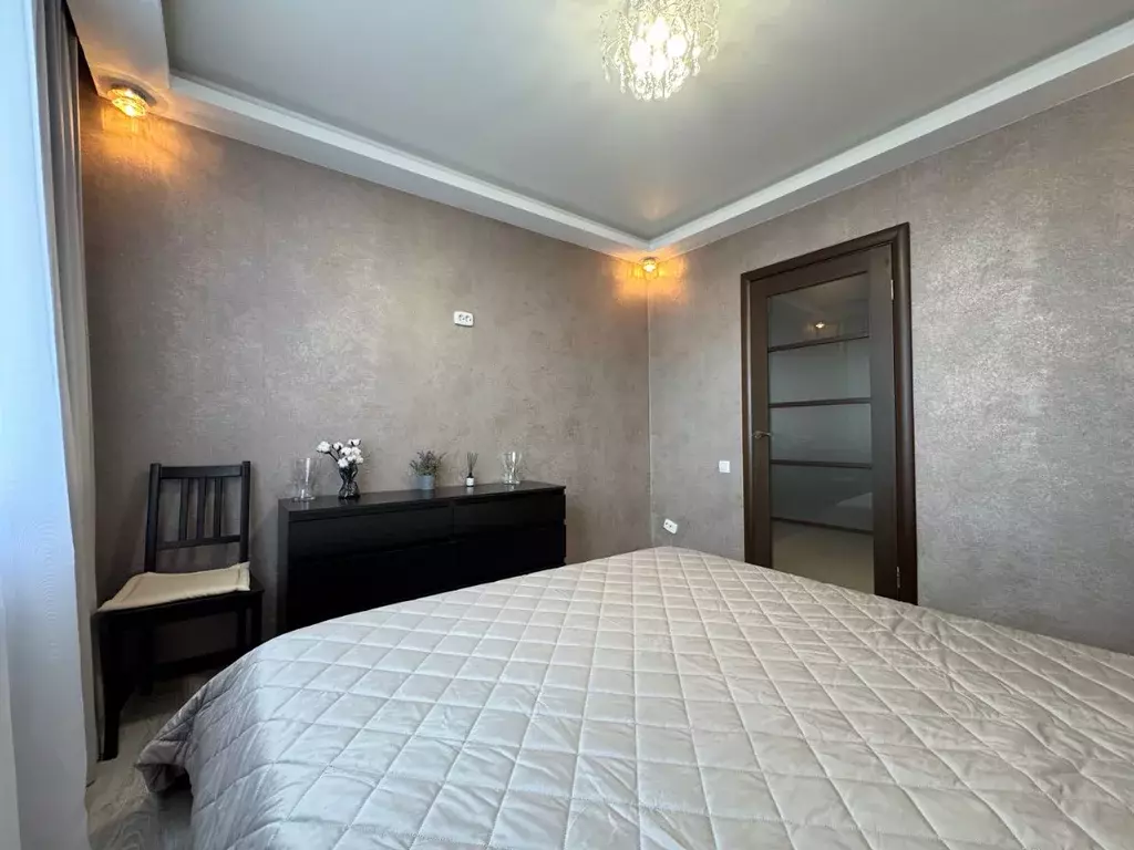 3-к кв. Санкт-Петербург ул. Подвойского, 34к1 (66.0 м) - Фото 1