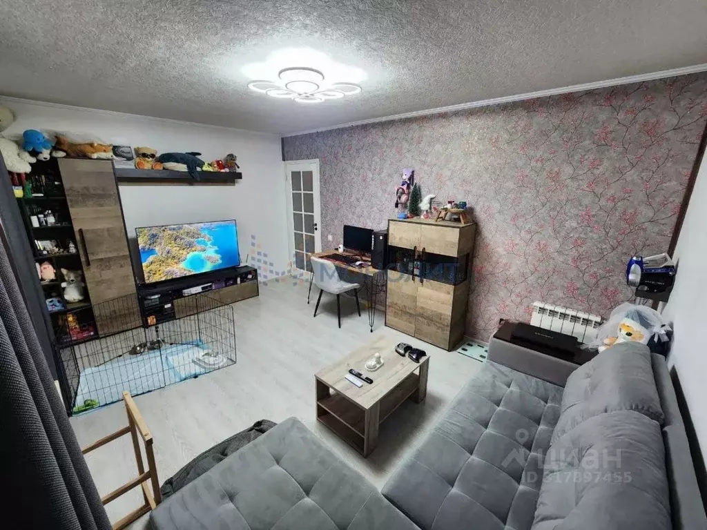 3-к кв. Нижегородская область, Нижний Новгород Свирская ул., 14 (61.6 ... - Фото 0