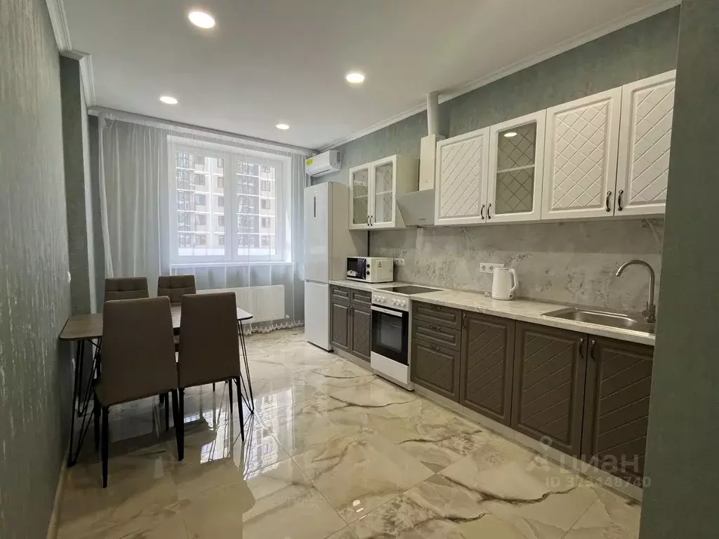 2-к кв. Краснодарский край, Краснодар ул. Западный обход, 39/1к6 (59.0 ... - Фото 2