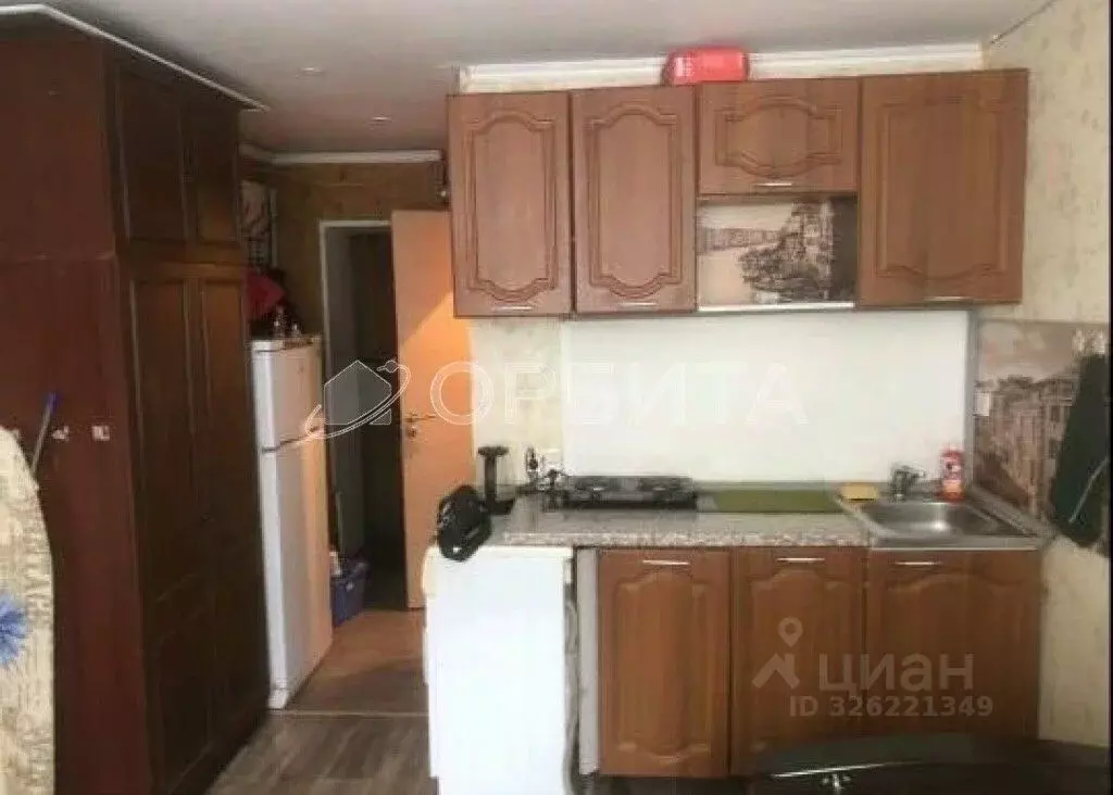 Студия Тюменская область, Тюмень ул. Республики, 246 (18.0 м) - Фото 2