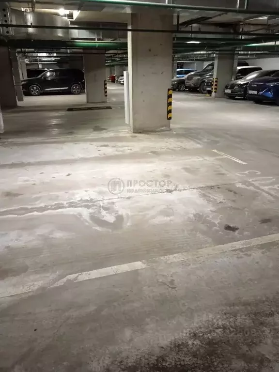 Гараж в Москва Десеновское поселение, ул. 3-я Нововатутинская, 4 (13 ... - Фото 1