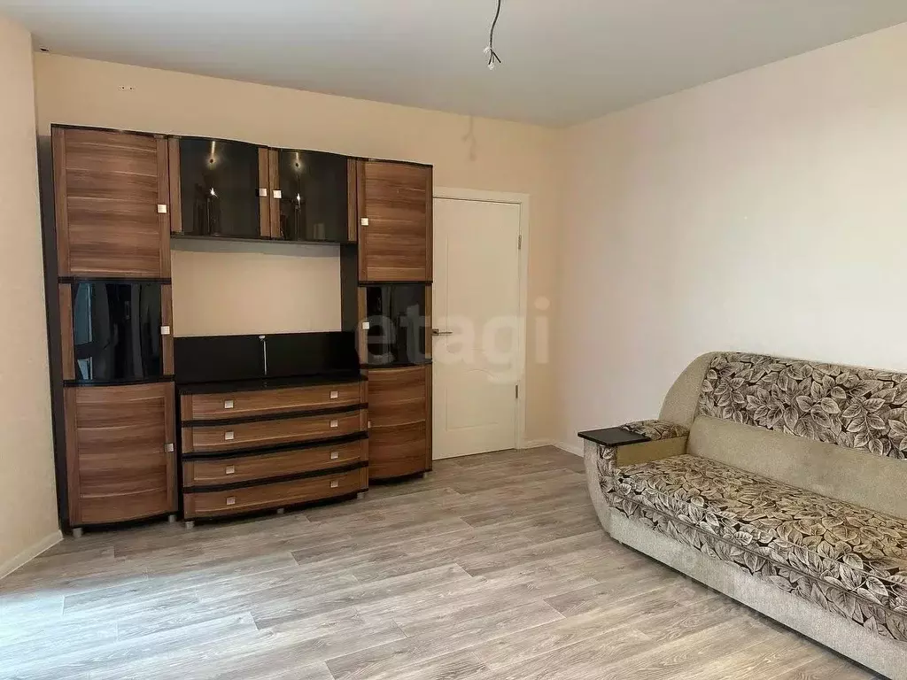2-к кв. Татарстан, Набережные Челны ул. Академика Королева, 20Г (44.0 ... - Фото 0