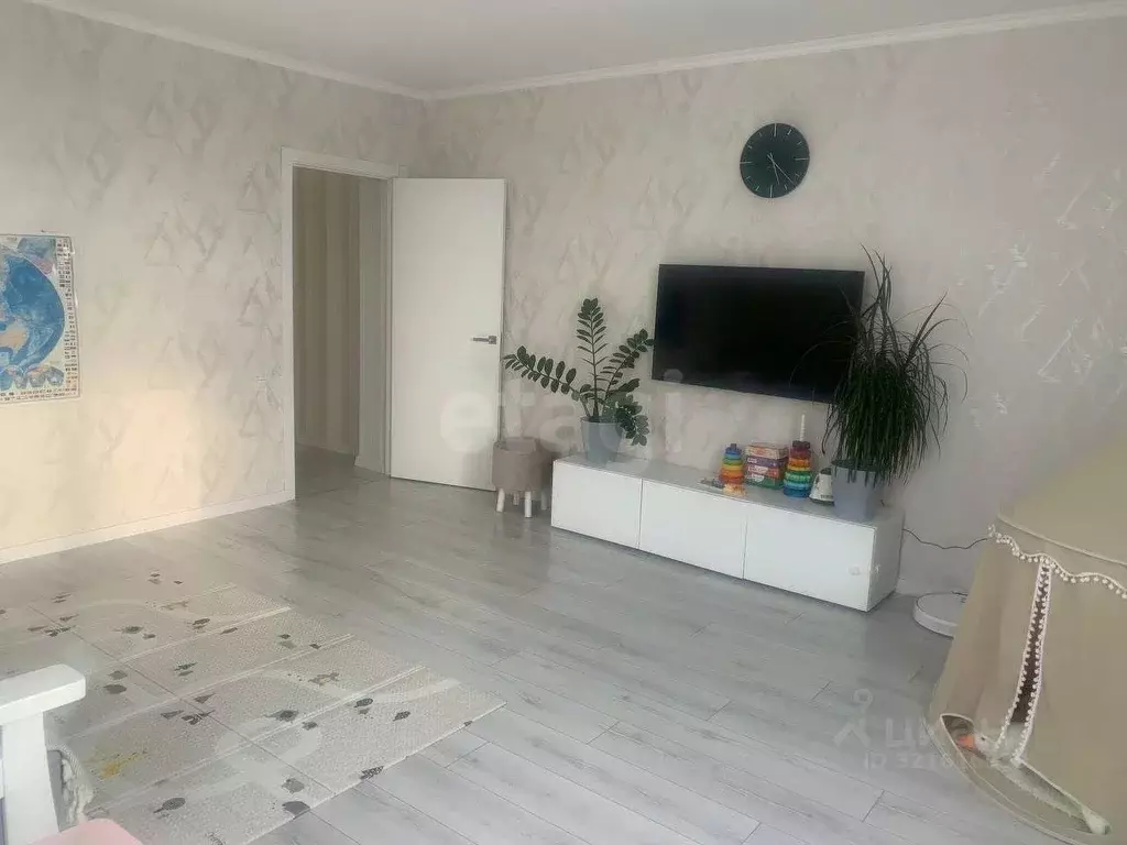 2-к кв. Белгородская область, Строитель Яковлевский городской округ, ... - Фото 0