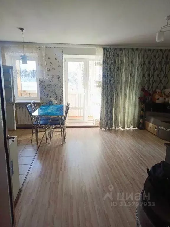 3-к кв. Орловская область, Мценск ул. Машиностроителей, 16/1 (80.8 м) - Фото 0