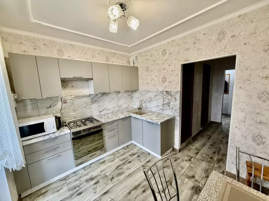 3-к кв. Крым, Симферополь ул. Балаклавская (90.0 м) - Фото 2