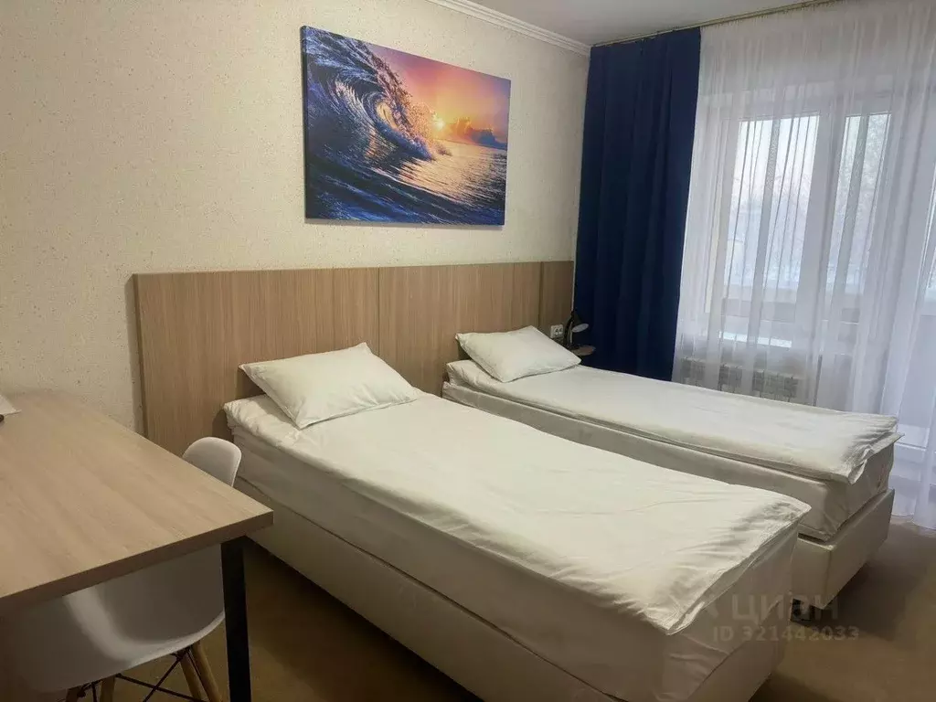 Комната Ямало-Ненецкий АО, Новый Уренгой ул. Окружная, 7 (18.0 м) - Фото 1