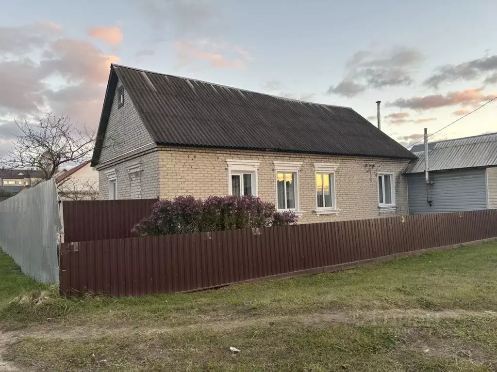 Дом в Брянская область, Брянск пос. Октябрьский, ул. Коршунова, 1 (87 ... - Фото 1