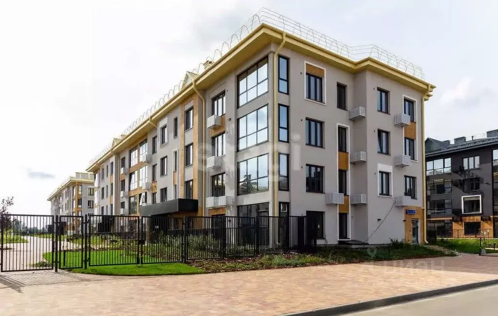 1-к кв. Тюменская область, Тюмень ул. Игоря Комиссарова, 4 (31.4 м) - Фото 1