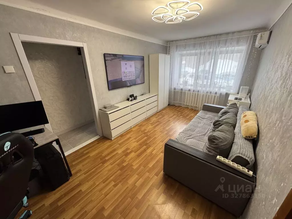 2-к кв. Татарстан, Казань Поперечно-Базарная ул., 1 (41.2 м) - Фото 1