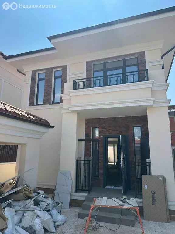 Дом в Геленджик, улица Казакова, 18А (250 м) - Фото 1