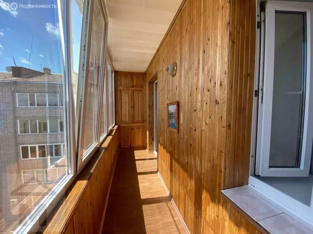 4-комнатная квартира: Абакан, улица Чехова, 52 (84 м) - Фото 1