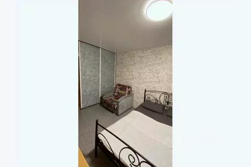 2-к кв. Татарстан, Казань ул. Зинина, 41 (42.0 м) - Фото 2