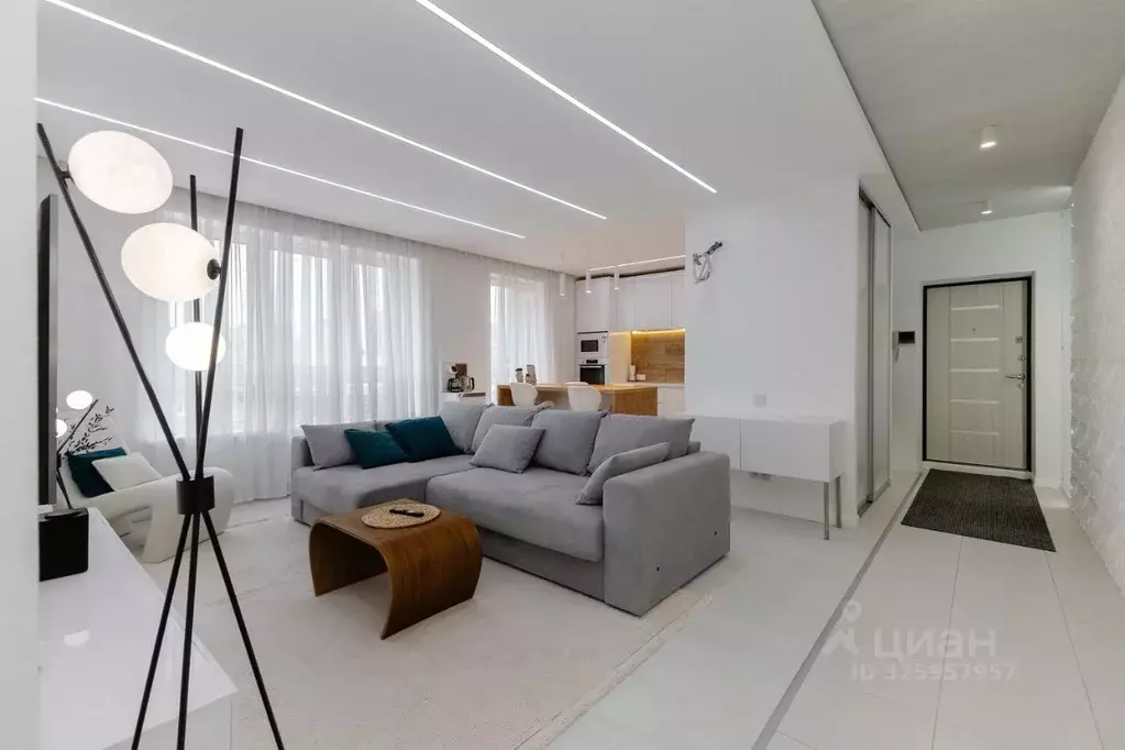 3-к кв. Свердловская область, Екатеринбург ул. Фурманова, 124 (90.3 м) - Фото 1