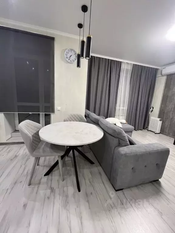 1-к кв. Омская область, Омск ул. Красный Путь, 103к3 (40.0 м) - Фото 1