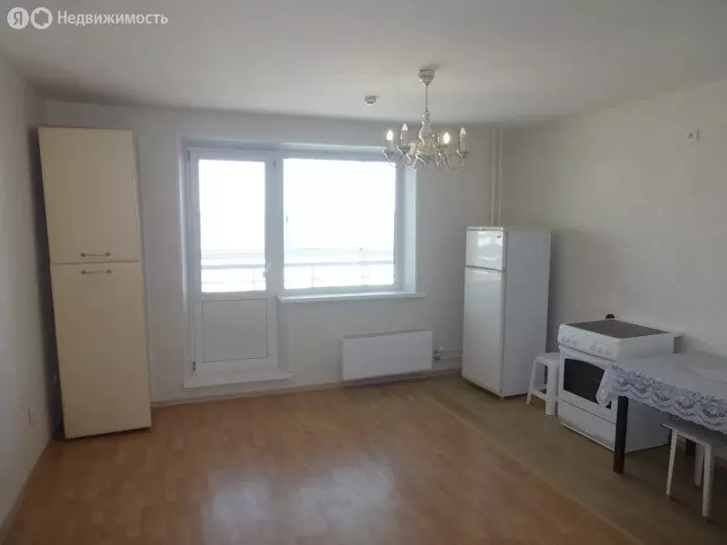 Квартира-студия: Челябинск, улица Петра Столыпина, 9 (24.7 м) - Фото 1