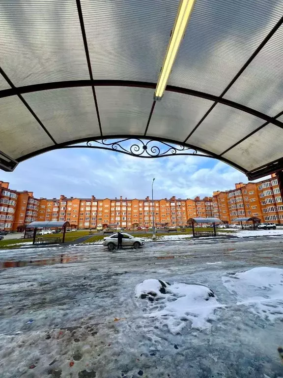 2-к кв. Северная Осетия, Владикавказ ул. Хадарцева, 39к2 (120.0 м) - Фото 0