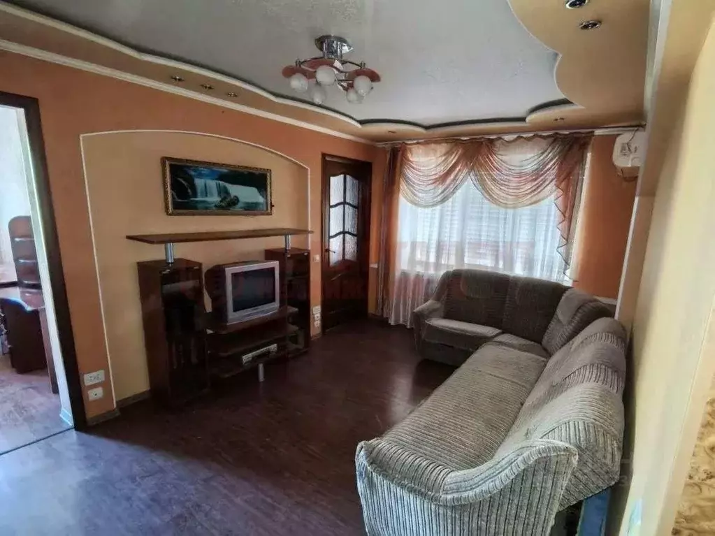 4-к кв. Астраханская область, Астрахань ул. Ботвина, 10 (58.1 м) - Фото 1