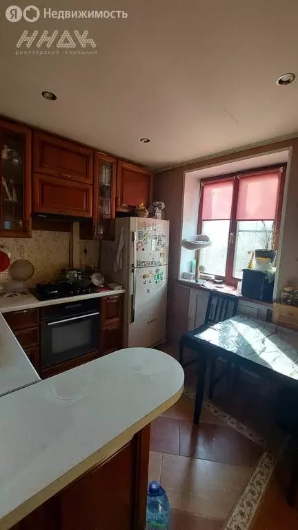 3-комнатная квартира: Нижний Новгород, жилой район Кузнечиха, улица ... - Фото 2