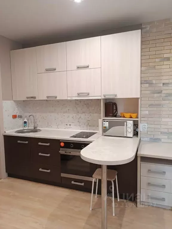Студия Алтайский край, Барнаул Интернациональная ул., 101 (26.0 м) - Фото 1