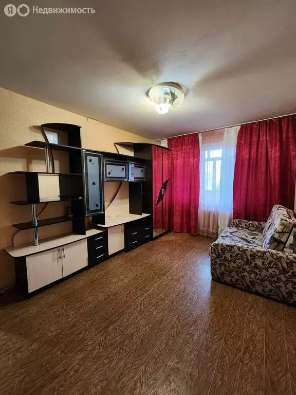 2-комнатная квартира: Псков, улица Байкова, 15 (48.2 м) - Фото 1