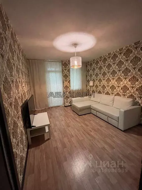 2-к кв. Красноярский край, Красноярск ул. Чернышевского, 77 (60.0 м) - Фото 1