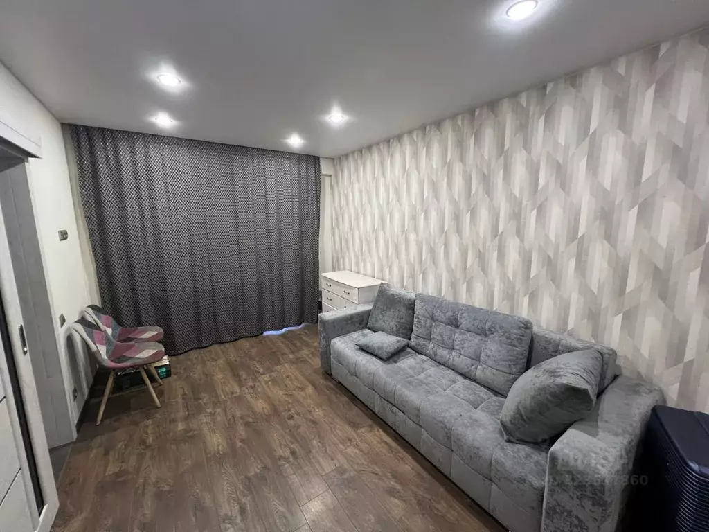 1-к кв. Псковская область, Великие Луки ул. Карла Либкнехта, 12А (27.7 ... - Фото 2